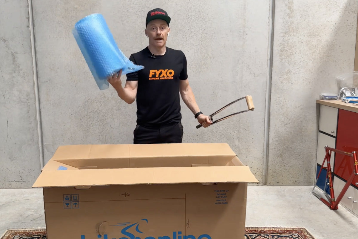 How to pack a bicycle frame to send in the post - overseas